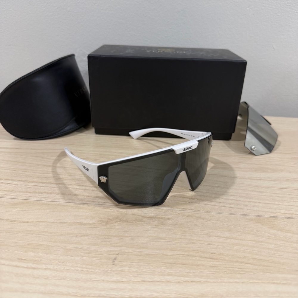 Versace Shield Shades Unisex Sunglasses, VE4461 White